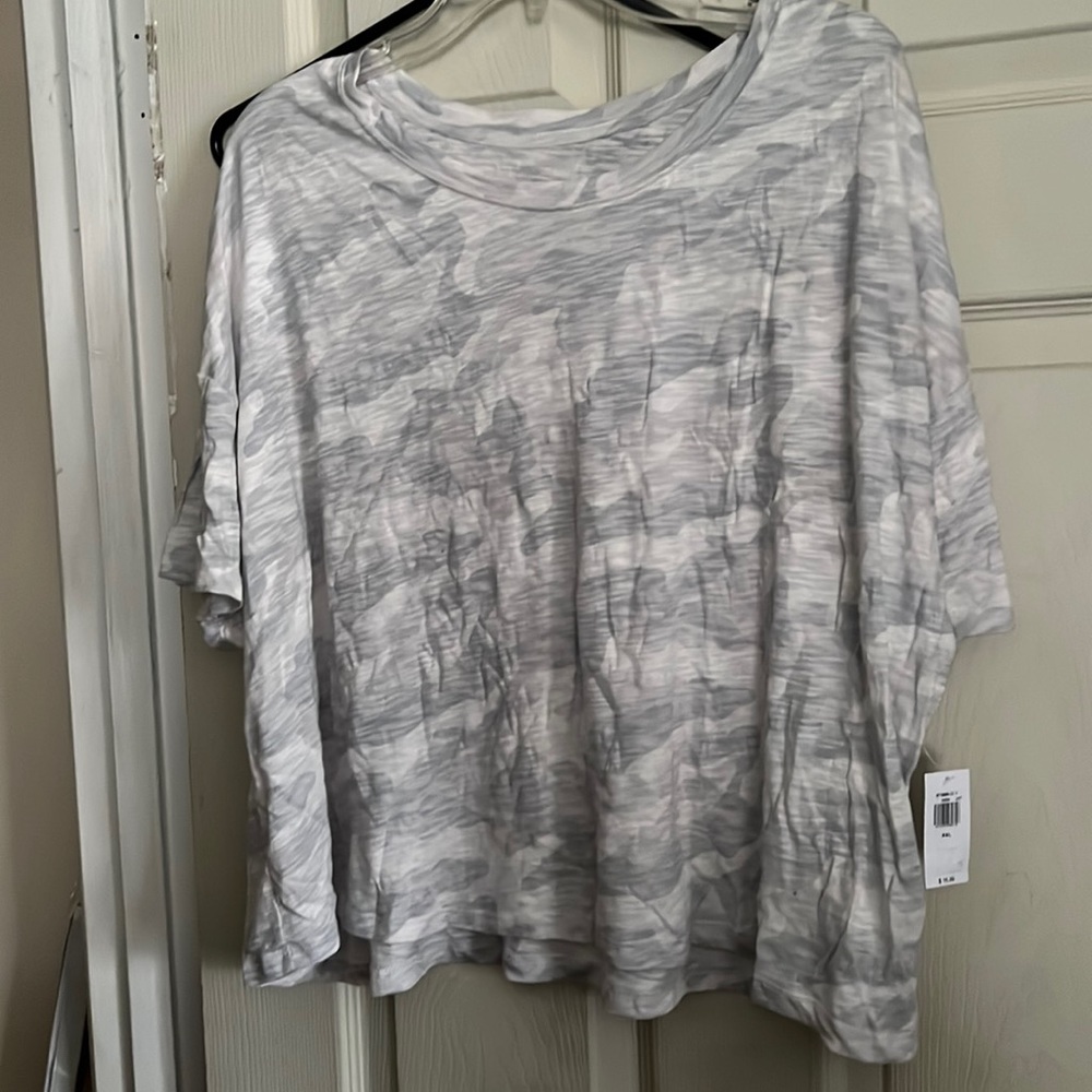 Camo crop T-shirt xxl